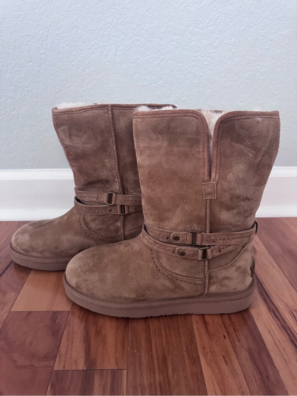 UGG (NEW!) suede mid-calf boots